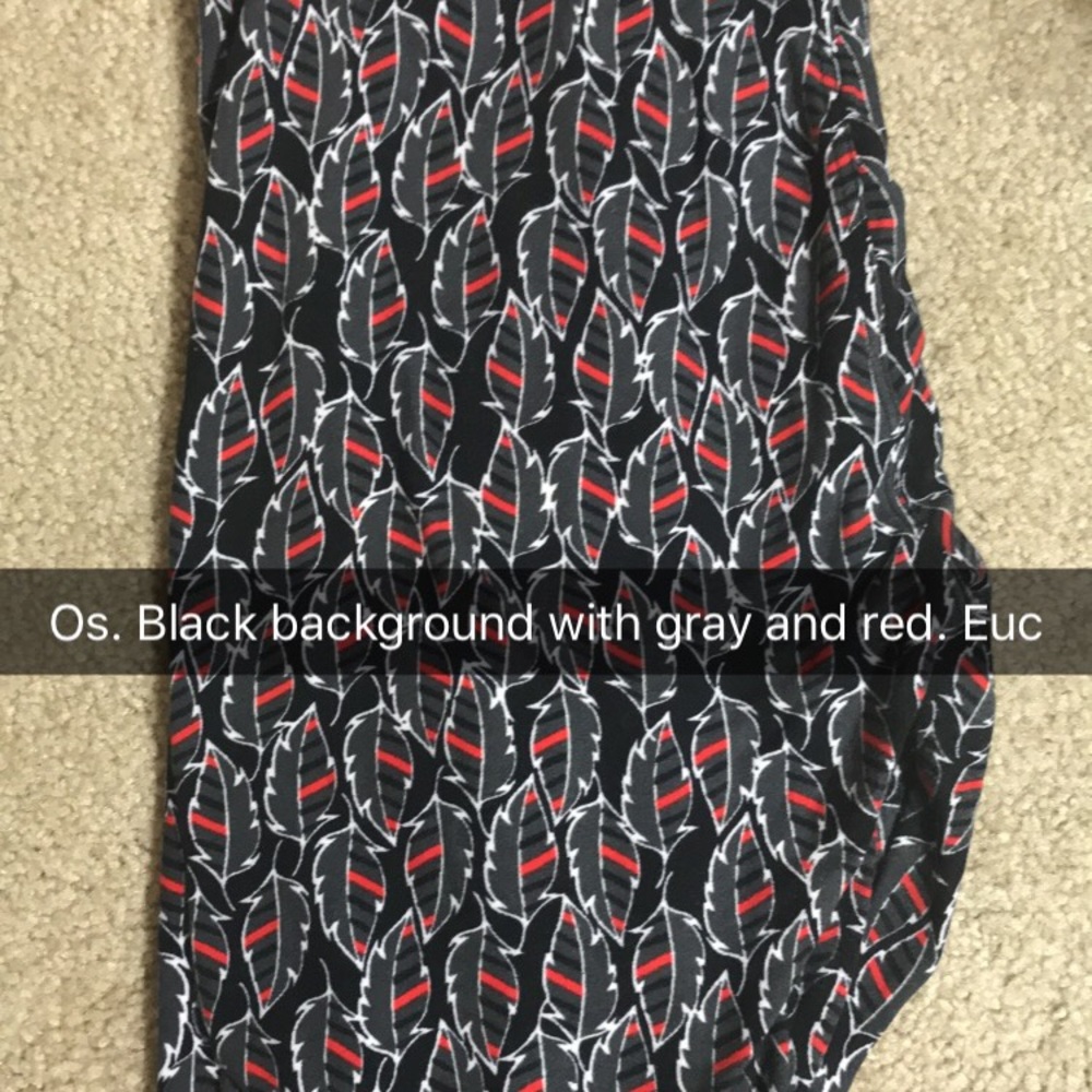 Lularoe leggings os feathers